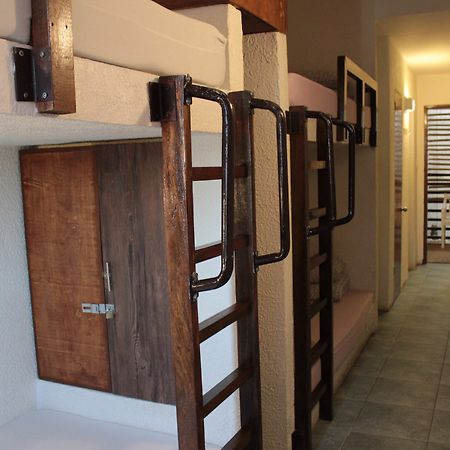 Sea Horse Guest House Корон Экстерьер фото